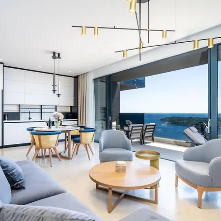 New&luxury 5* With An Amazing View - Pure Apartment *