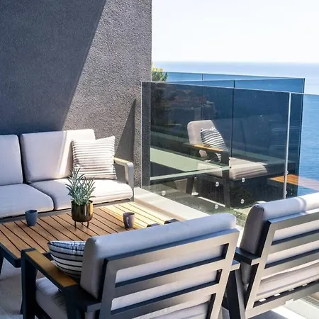 New&luxury 5* With An Amazing View - Pure